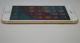 Good
													Apple iPhone 6S Plus - Unlocked, Gold, 128 GB, A1634, photo 4 of 11