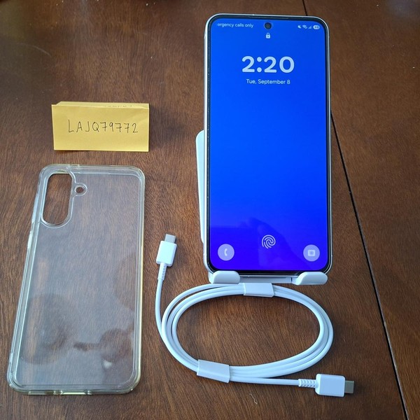 Samsung Galaxy A56 5G - Unlocked Non-US, 256 GB, Light Gray, 8 GB