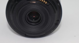 Mint
													Canon EF-S 10-18mm f4.5-5.6 IS STM, photo 4 of 6