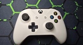 Good
													Xbox Wireless Controller - White, photo 2 of 7