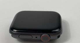 Fair
													Apple Watch Series 4 44mm - Gray, A1978 - GPS, Aluminum, photo 1 of 5