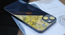 Mint
													Apple iPhone 13 - Unlocked, Midnight, 128 GB, A2482, photo 5 of 7