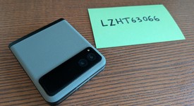 Mint
													Motorola Razr 2023 - Cricket, Sage, 128 GB, 8 GB, photo 5 of 9
