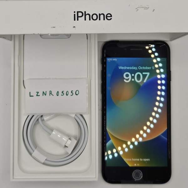 Apple iPhone SE 3rd Gen 2022 - Unlocked, 64 GB, Midnight, A2595