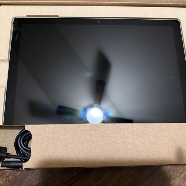 Microsoft Surface Pro 7 Plus - 512 GB, Platinum, 16 GB, Intel Core i7, Wi-Fi