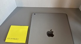 Fair
													Apple iPad 6th Gen - Wi-Fi, Gray, 128 GB, A1893, photo 3 of 7