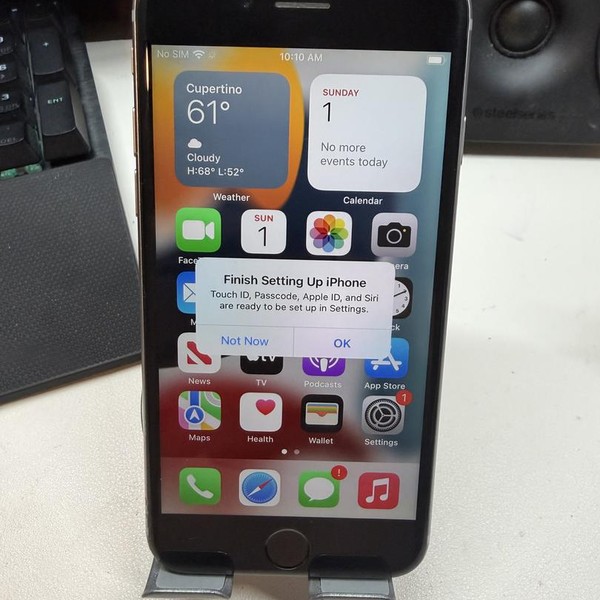 Apple iPhone 6S - Unlocked, 64 GB, Grey, A1688