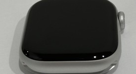 Good
													Apple Watch Series 11 42mm - Silver, A3331 - GPS, Aluminum, photo 3 of 7