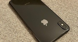 Mint
													Apple iPhone Xs Max - Unlocked, Gray, 256 GB, A1921, photo 4 of 8
