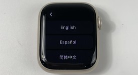 Fair
													Apple Watch Series 9 41mm - Unlocked, Starlight, A2982 - Cellular, Aluminum, photo 2 of 7