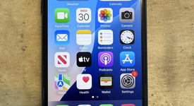 Fair
													Apple iPhone SE 3rd Gen 2022 - T-Mobile, Midnight, 64 GB, A2595, photo 1 of 11