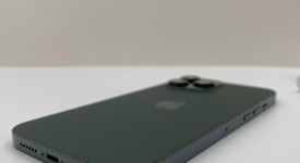 Mint
													Apple iPhone 13 Pro Max - Unlocked, Green, 512 GB, A2484, photo 4 of 5