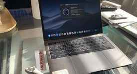Fair
													MacBook Pro 2017 (No Touch Bar) - 13" - Gray, 128 GB, 8 GB, photo 1 of 10