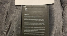 New
													Samsung Galaxy S25 - Unlocked, Navy Blue, 128 GB, 12 GB, SM-S931U1, photo 2 of 2