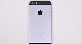 Good
													Apple iPhone SE 1st Gen 2016 - Unlocked, Grey, 16 GB, A1662, photo 3 of 8