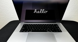 Fair
													MacBook Pro 2021 - 16" - Apple M1 Pro 10-core, Silver, 1 TB, 16 GB, photo 1 of 7