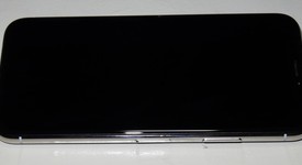 Mint
													Apple iPhone X - Verizon, Silver, 64 GB, A1865, photo 4 of 15