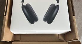 New
													Apple AirPods Max - Gray, photo 1 of 2