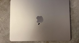 Good
													MacBook Air 2022 - 13" - Apple M2, Starlight, 256 GB, 8 GB, photo 3 of 8