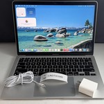 Good MacBook Air 2020 - 13 inch - 256 GB, Silver, 8 GB, Apple M1