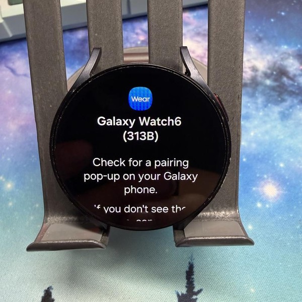 Samsung Galaxy Watch6 - Unlocked, Graphite, 44mm