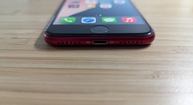 Good
													Apple iPhone SE 3rd Gen 2022 - Unlocked, Red, 128 GB, A2595, photo 3 of 15