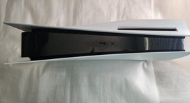 Fair
													PlayStation 5 Standard Edition (2020) - White, 825 GB, Standard Edition, photo 4 of 8