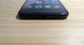 Good
													Apple iPhone SE 3rd Gen 2022 - Unlocked, Midnight, 128 GB, A2595, photo 4 of 15