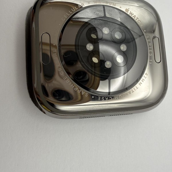 Apple Watch Series 11 42mm - Unlocked, Natural, A3335 - Cellular, Titanium
