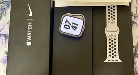 Mint
													Apple Watch Series 7 45mm - Unlocked, Starlight, A2477 - Cellular, Nike, photo 1 of 11