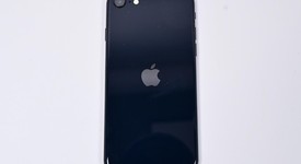 Good
													Apple iPhone SE 3rd Gen 2022 - Unlocked, Midnight, 64 GB, A2595, photo 3 of 8