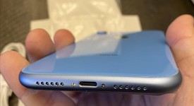 Good
													Apple iPhone Xr - AT&T, Blue, 64 GB, A1984, photo 3 of 7