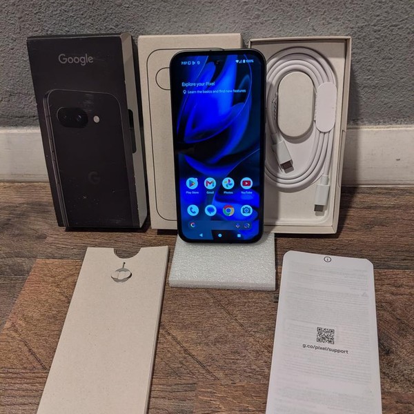 Google Pixel 9a - Unlocked, 128 GB, Obsidian, 8 GB