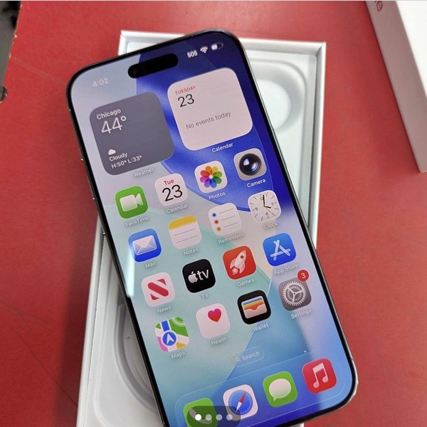 Apple iPhone Air - Unlocked, 256 GB, Space Black, A3260