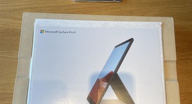 Mint
													Microsoft Surface Pro X - SQ1, Black, 128 GB, 8 GB, GSM Unlocked, photo 1 of 11