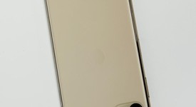 Mint
													Apple iPhone 11 Pro Max - Unlocked, Gold, 256 GB, A2161, photo 3 of 9