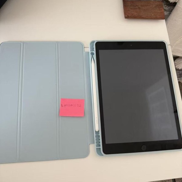 Apple iPad (7th Gen) - Wi-Fi, 32 GB, Gray, A2197