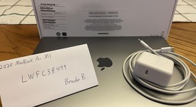 Good
													MacBook Air 2020 - 13" - Apple M1, Gray, 256 GB, 8 GB, photo 1 of 6