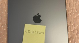 Good
													Apple iPad Pro 12.9" 1st Gen 2015 - Unlocked, Gray, 128 GB, A1652, 1st Gen 2015, photo 2 of 8