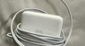 Good
													MacBook Pro 2020 - 13" - I5, Silver, 256 GB, 8 GB, photo 2 of 8