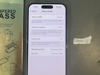 Apple iPhone 16