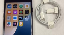 Mint
													Apple iPhone SE 3rd Gen 2022 - Unlocked, Midnight, 64 GB, A2595, photo 2 of 9
