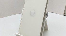 Fair
													Apple iPhone 11 - Unlocked, White, 64 GB, A2111, photo 3 of 7