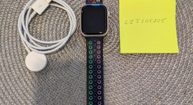 Mint
													Apple Watch Series 8 45mm - Starlight, A2771 - GPS, Aluminum, photo 1 of 5