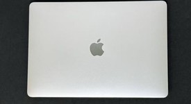 Good
													MacBook Air 2018 - 13" - I5, Gray, 128 GB, 8 GB, photo 2 of 7