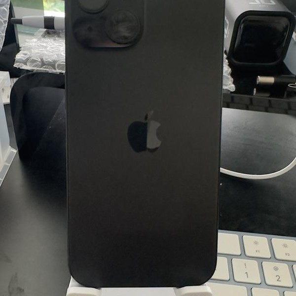 Apple iPhone 15 - Unlocked, 256 GB, Black, A2846