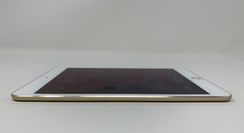 Mint
													Apple iPad Mini 4 - Wi-Fi, Gold, 64 GB, photo 5 of 6