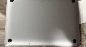 Good
													MacBook Air 2020 - 13" - I7, Silver, 256 GB, 16 GB, photo 5 of 5