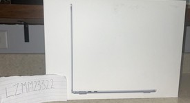 New
													MacBook Air 2025 (M4) - 13" - Apple M4, Sky Blue, 256 GB, 16 GB, photo 2 of 5