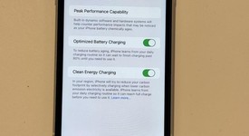 Fair
													Apple iPhone 11 - Unlocked, White, 64 GB, A2111, photo 3 of 9